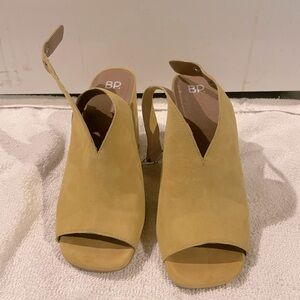 Nordstrom Brass Plum Sandal Heel